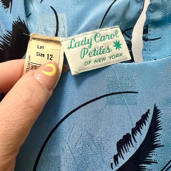80s Vintage 🩵 Lady Carol Petites of New York Dress - Picture 3 of 4